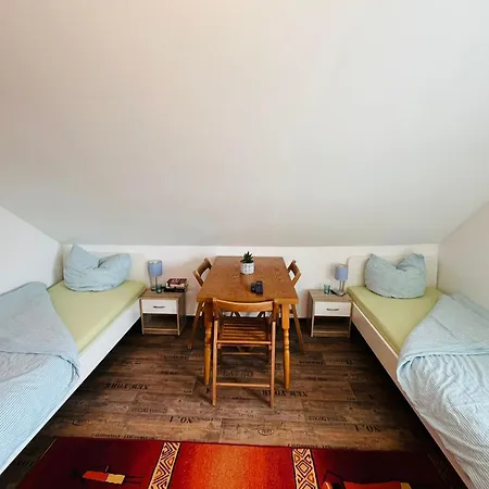 Apartment Tabakov Lichtentanne